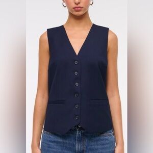 Abercrombie and fitch button up vest